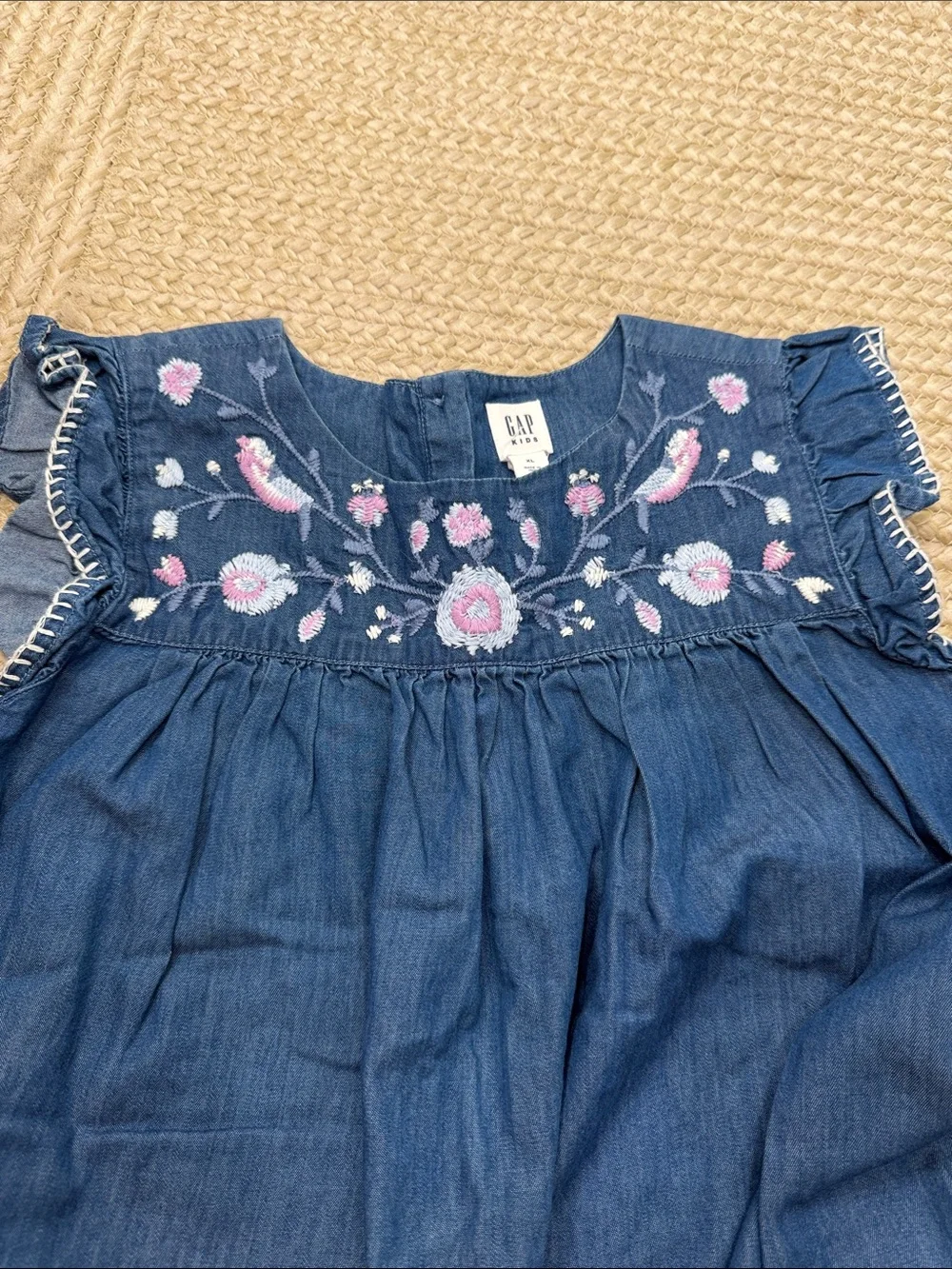 GAP soft blue